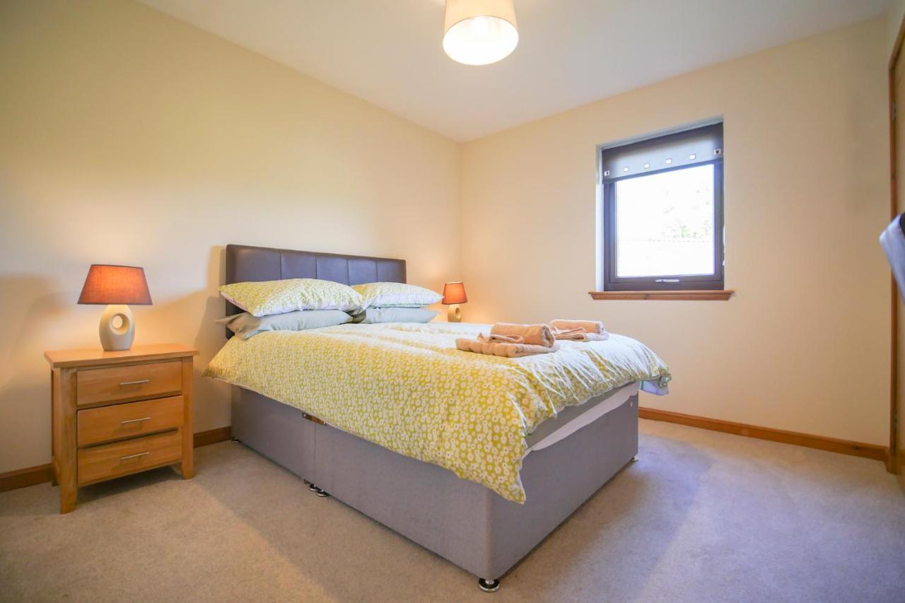 Glenview Chalet Park Inverness Extérieur photo