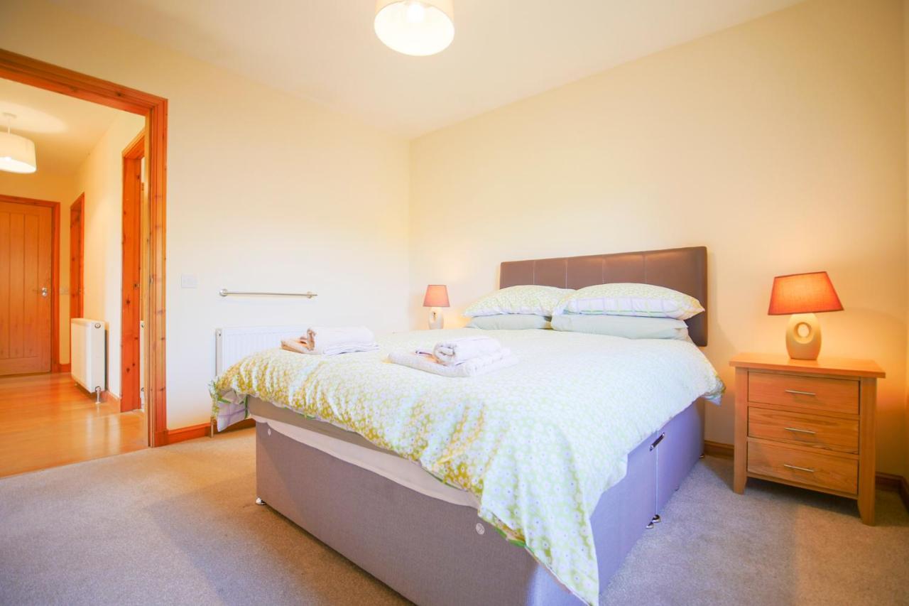 Glenview Chalet Park Inverness Extérieur photo