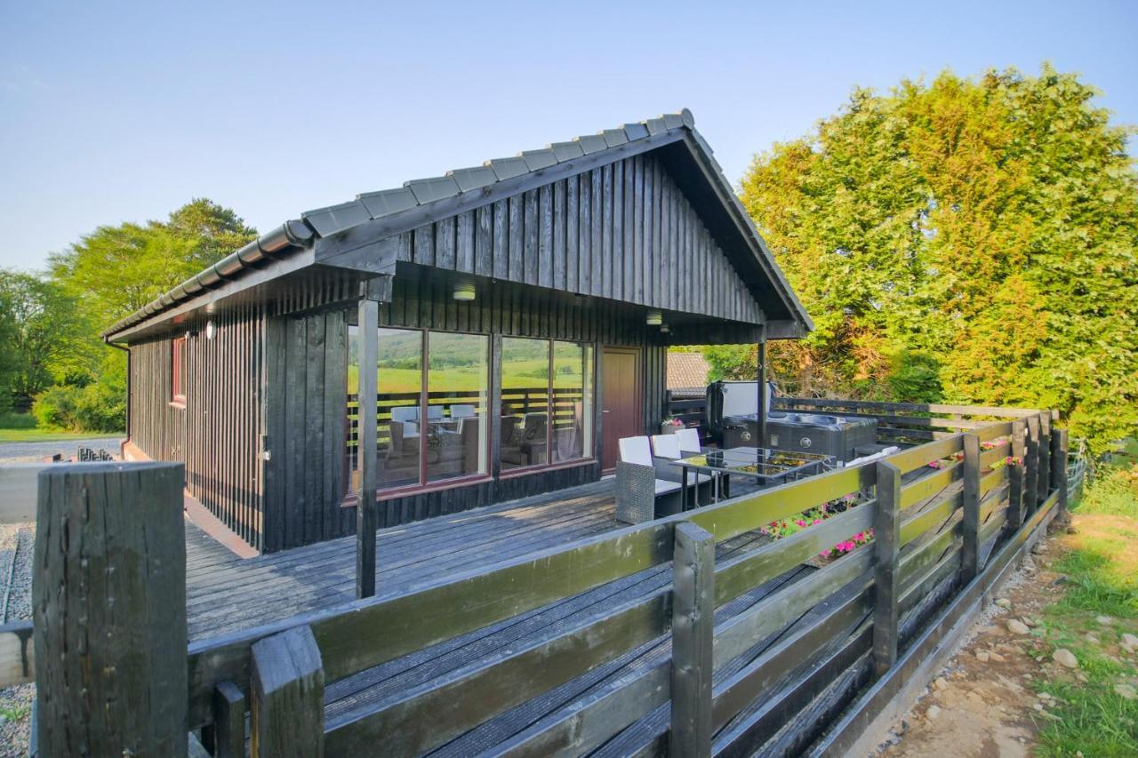 Glenview Chalet Park Inverness Extérieur photo