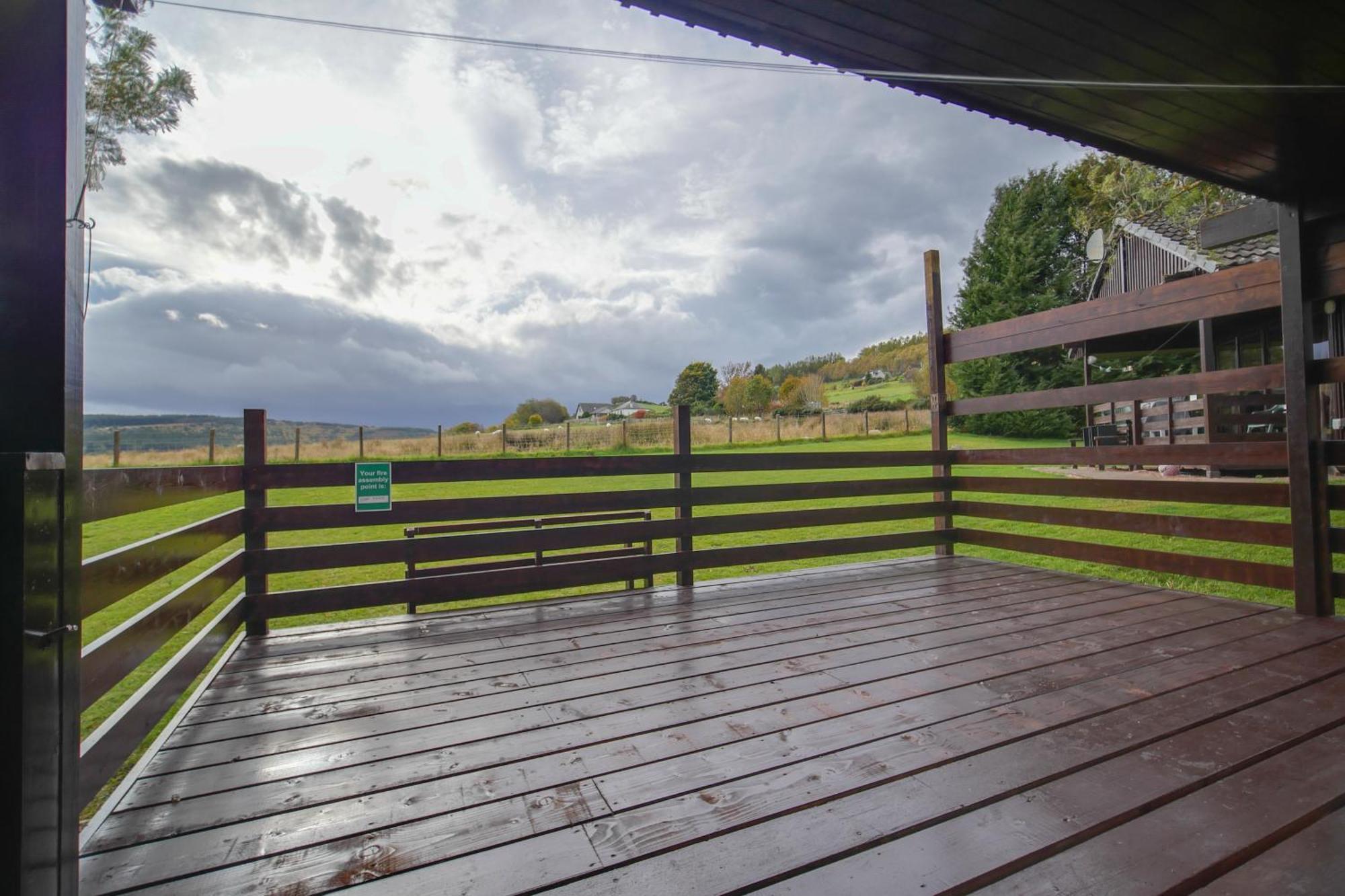 Glenview Chalet Park Inverness Extérieur photo
