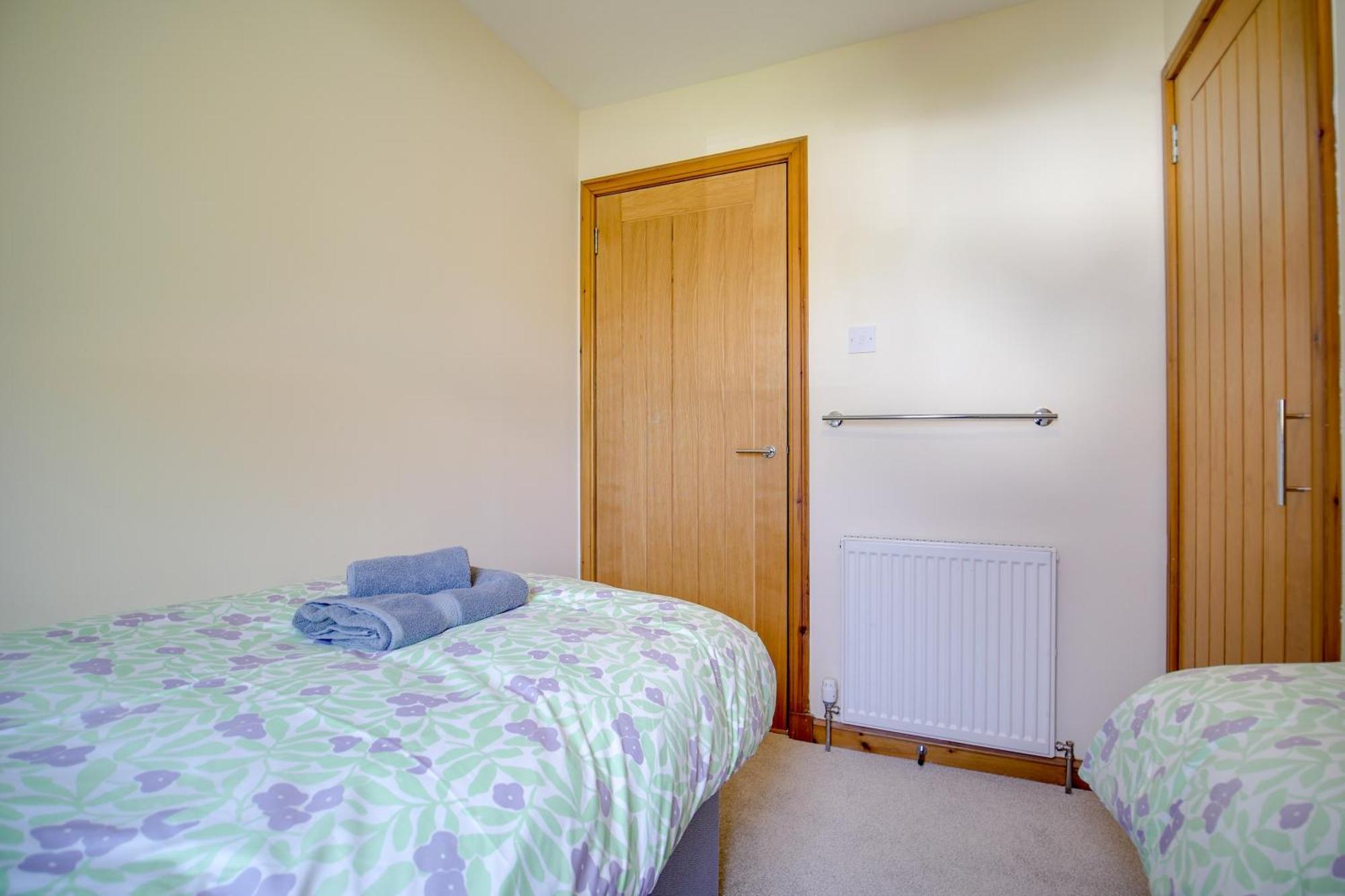 Glenview Chalet Park Inverness Extérieur photo