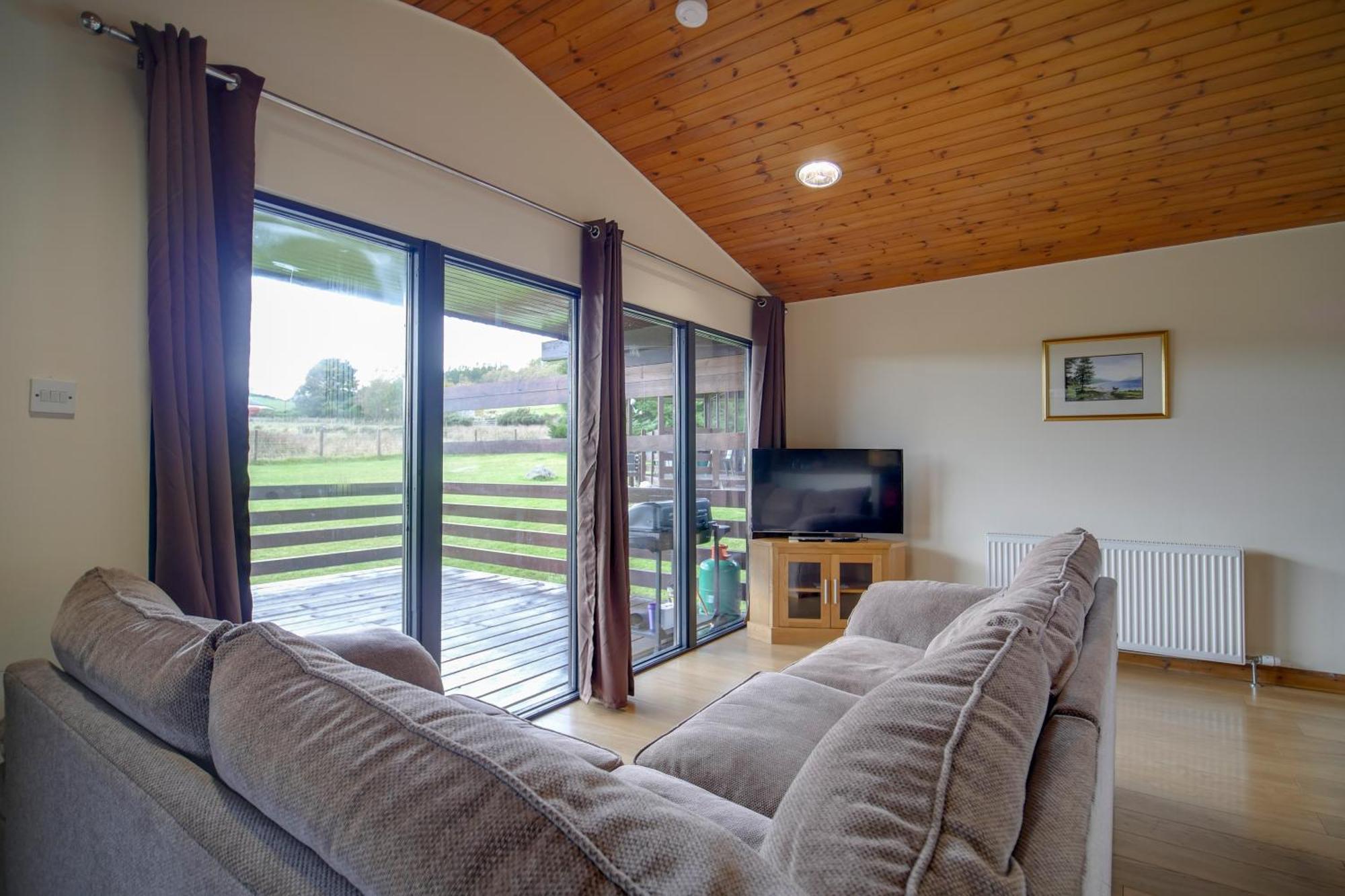 Glenview Chalet Park Inverness Extérieur photo